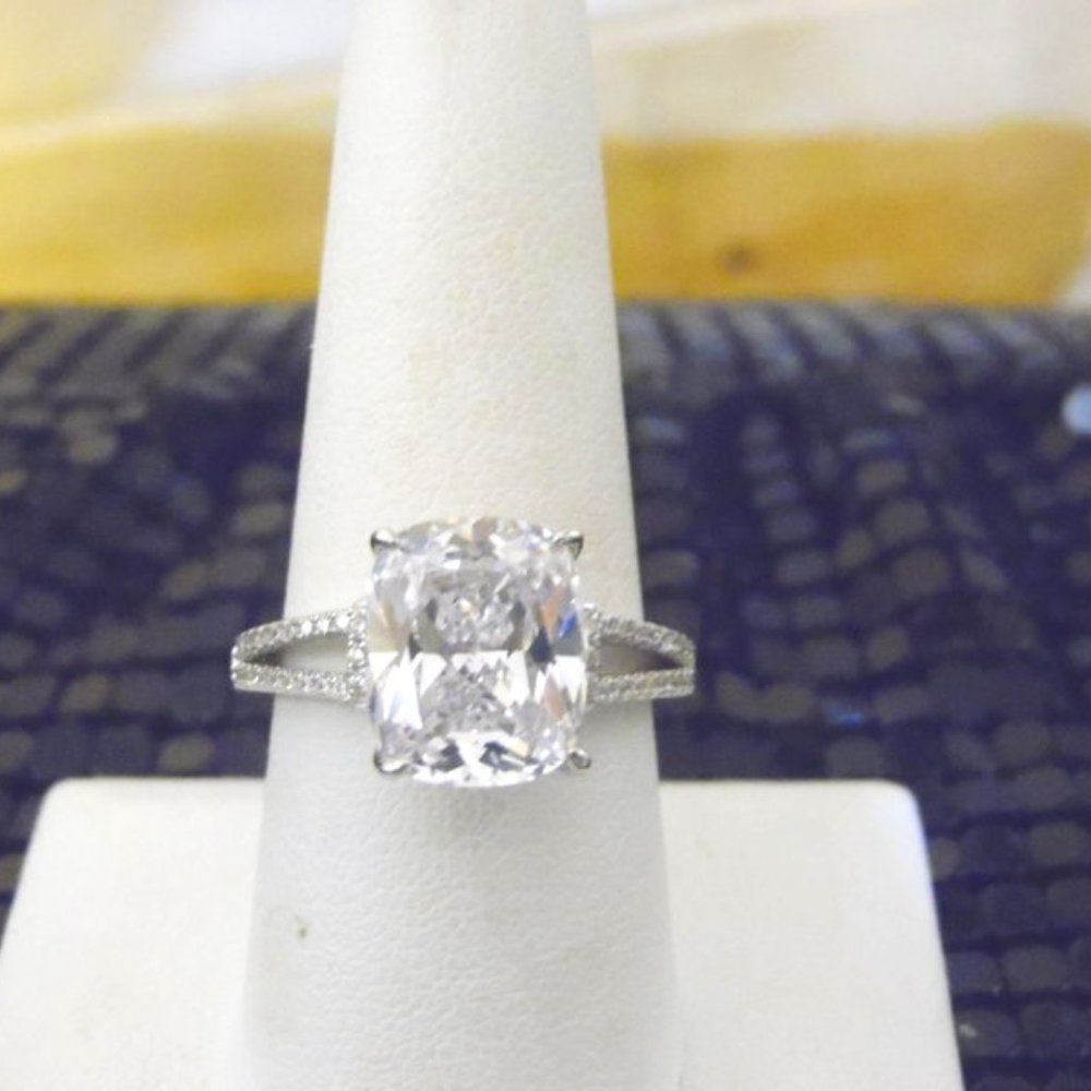 Radiance by Absolute Split Shoulder Cushion-cut Ring Size 9